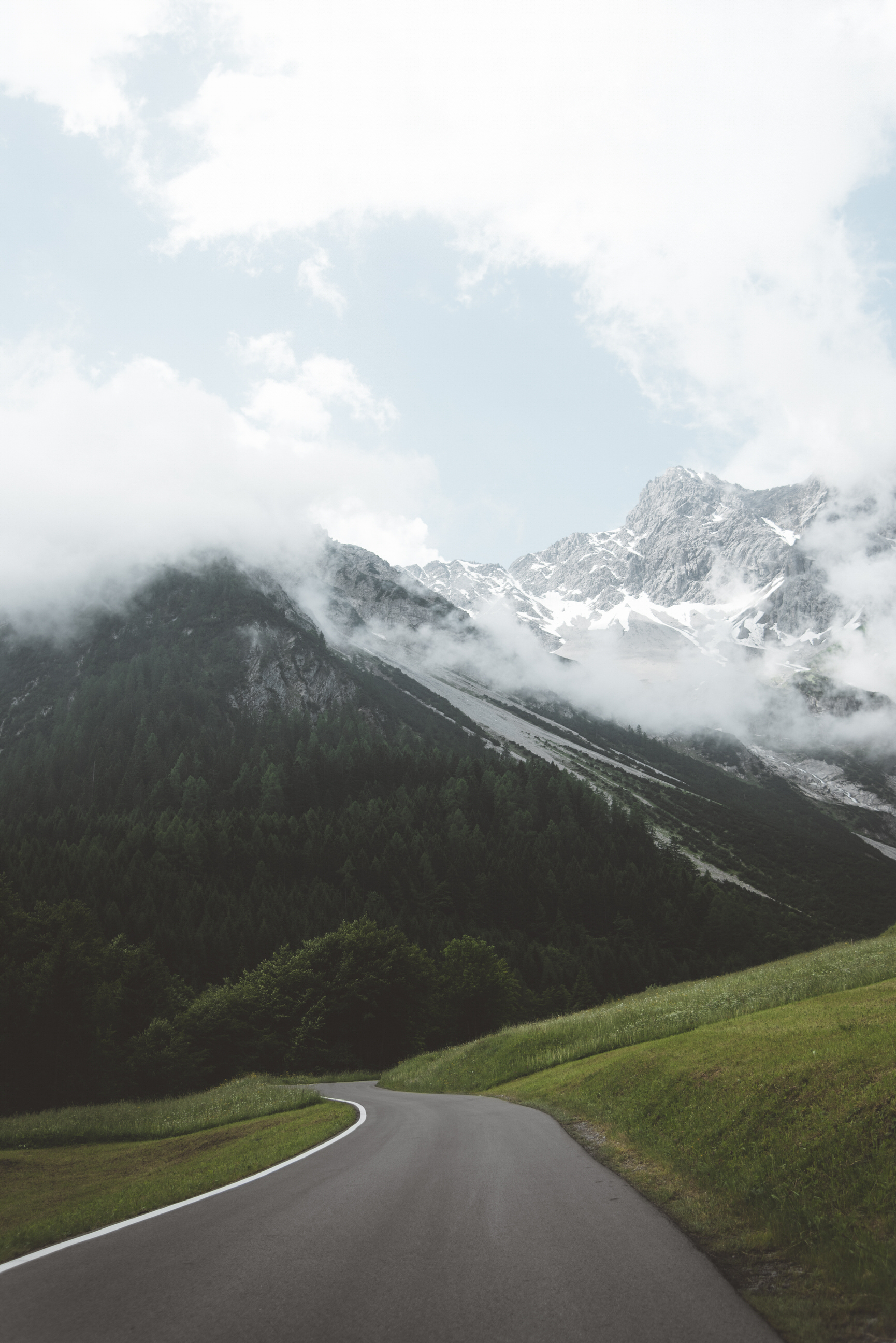 photo of summer hike